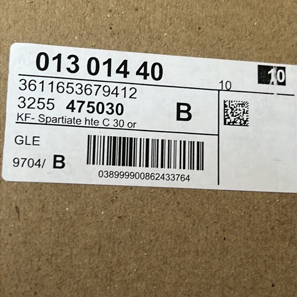 Gold Gladiator sandals - Picture 8 of 9